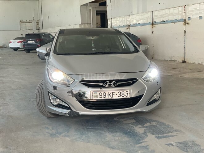 Hyundai i40-1