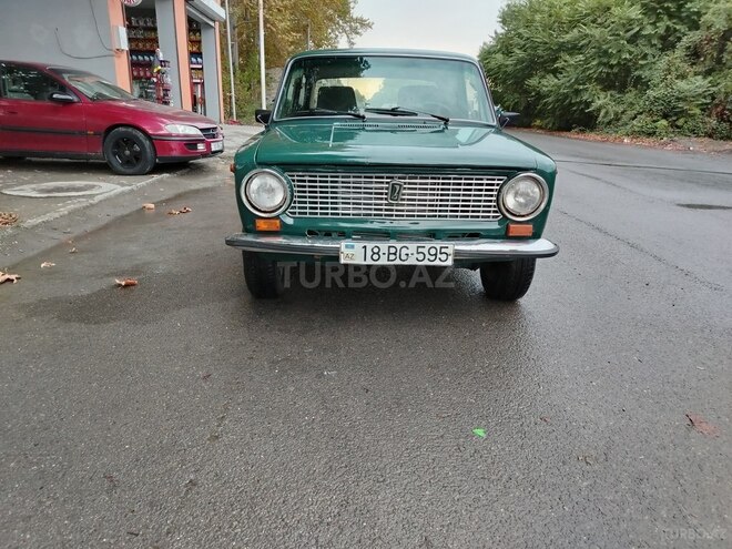 LADA (VAZ) 21011-1