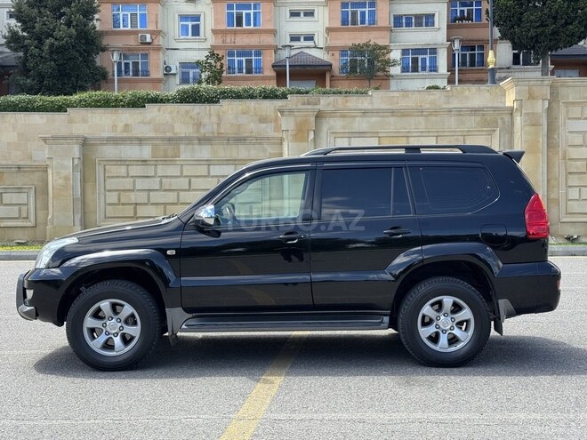 Toyota Land Cruiser Prado-3
