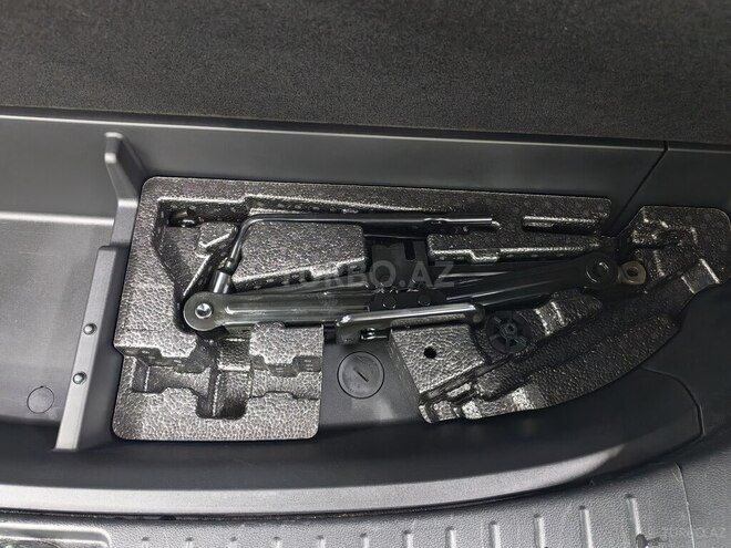 Hyundai Santa Fe-23