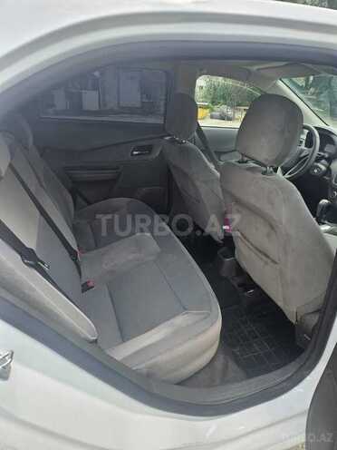 Chevrolet Cobalt-7