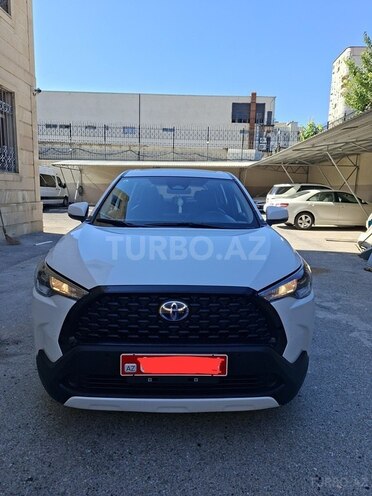 Toyota Corolla Cross-1