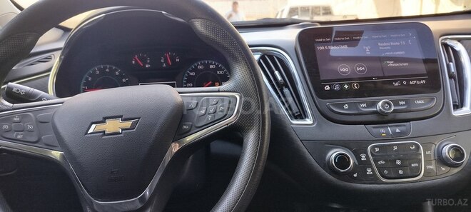 Chevrolet Malibu-5