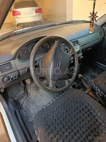LADA (VAZ) Priora-8