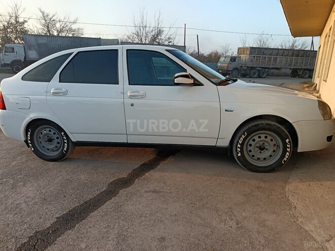 LADA (VAZ) Priora-11