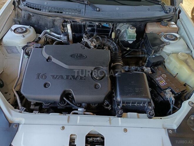 LADA (VAZ) Priora-12