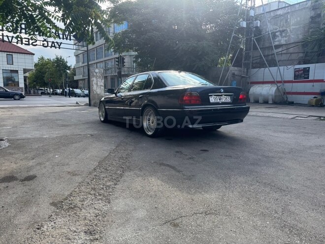 BMW 740-13
