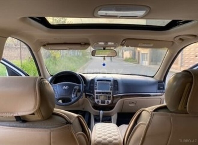 Hyundai Santa Fe-3