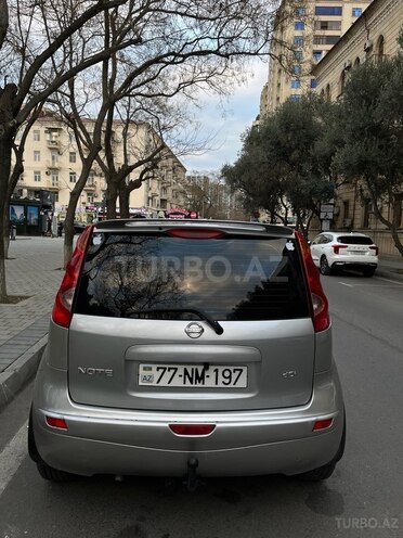 Nissan Note-2