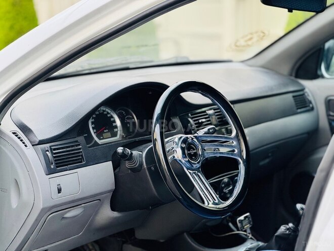 Daewoo Gentra-6
