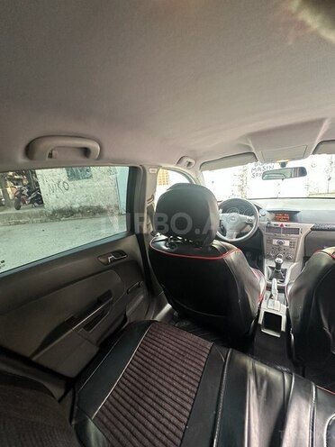 Opel Astra-14