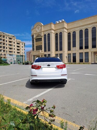 Kia Optima-5