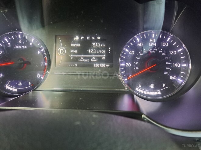Kia Optima-13