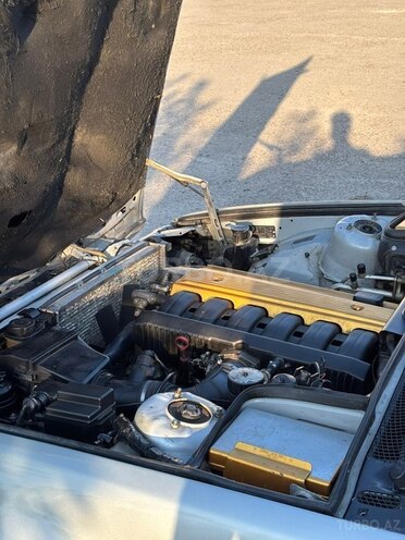 BMW 525-8