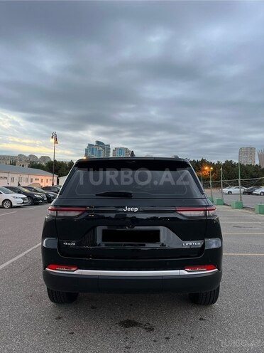 Jeep Grand Cherokee-2