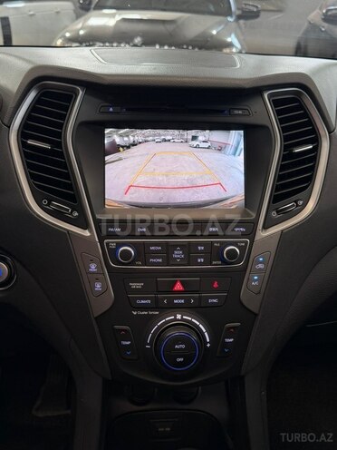 Hyundai Santa Fe-16