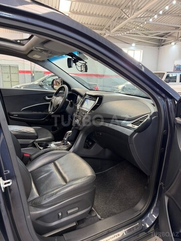 Hyundai Santa Fe-19