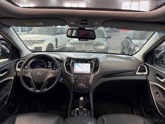 Hyundai Santa Fe-21
