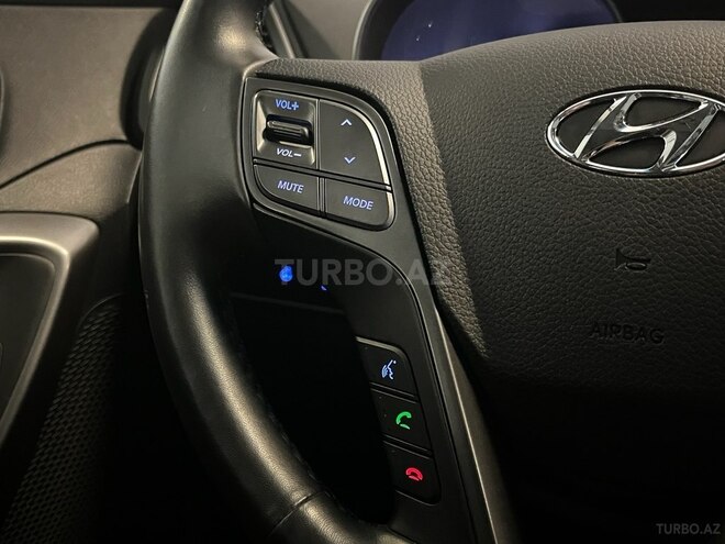 Hyundai Santa Fe-7