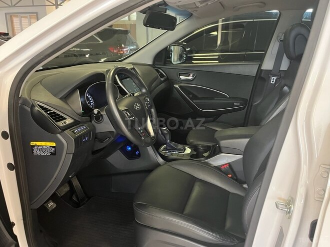 Hyundai Santa Fe-17