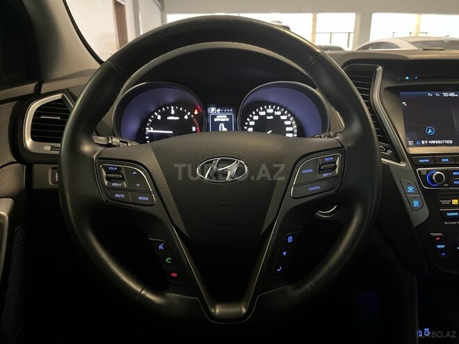Hyundai Santa Fe-5