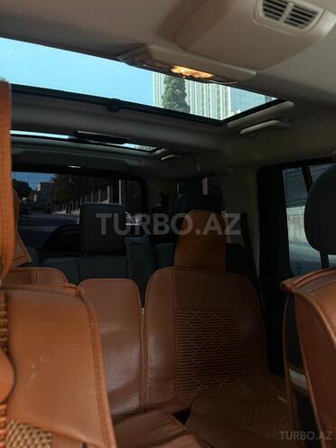 Land Rover Discovery-5