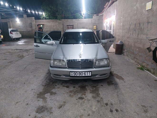 Mercedes C 240-9