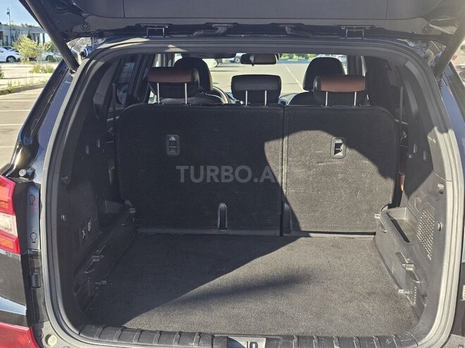 Ssang Yong Rexton-19