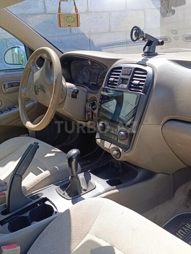 Hyundai Sonata-6