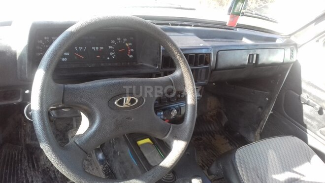 LADA (VAZ) Niva-6