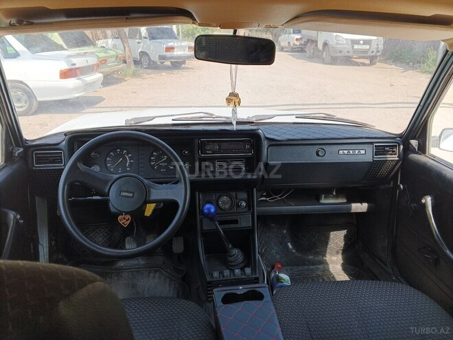 LADA (VAZ) 2107-6