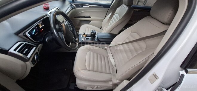 Ford Fusion (North America)-8
