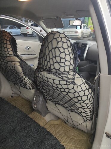 Nissan Sunny-3