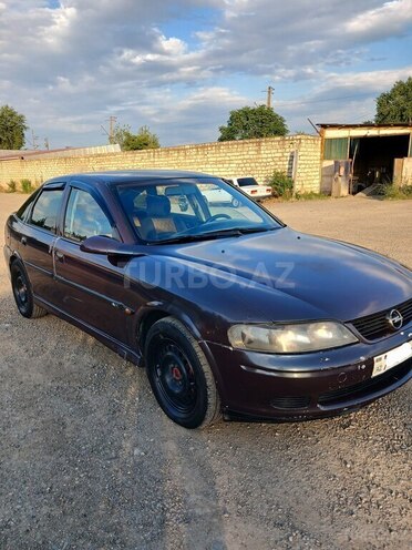 Opel Vectra-2