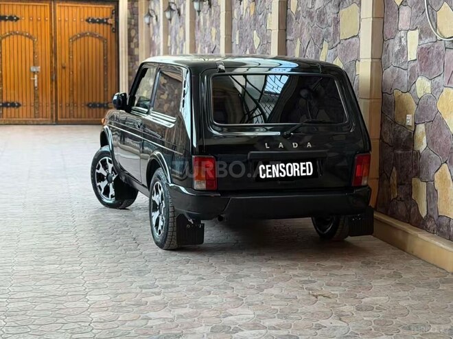 LADA (VAZ) Niva-6