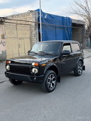 LADA (VAZ) Niva-1