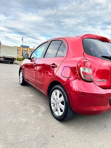 Nissan Micra-5