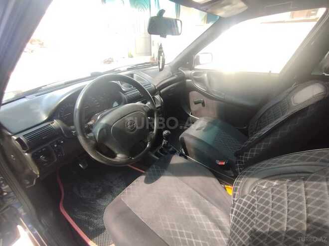 Opel Astra-13