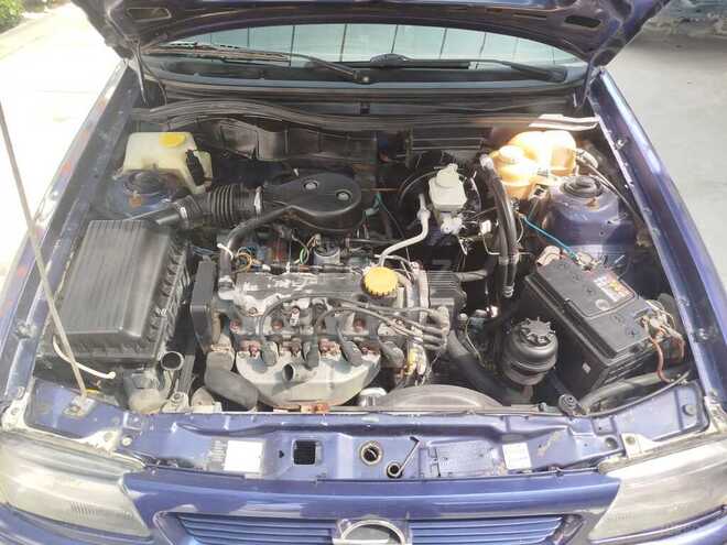Opel Astra-6
