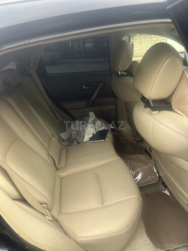 Infiniti FX35-7