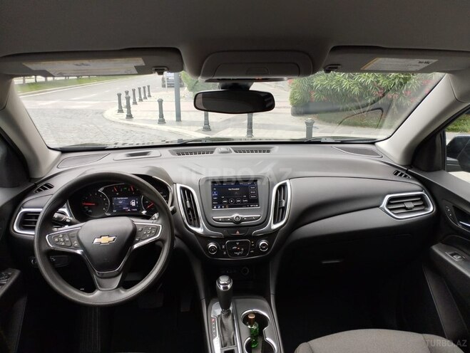 Chevrolet Equinox-8