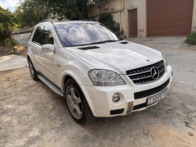 Mercedes ML 63 AMG-1