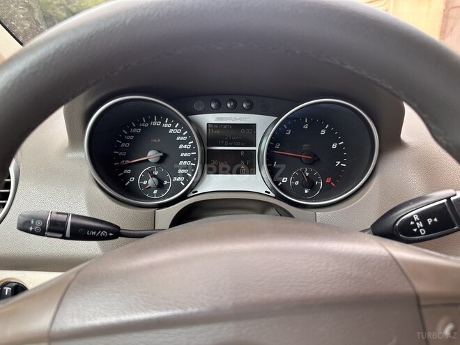 Mercedes ML 63 AMG-8