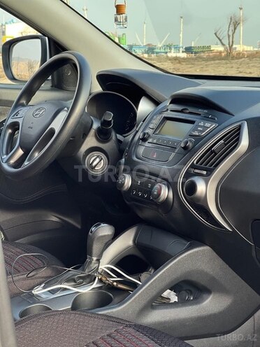 Hyundai ix35-7