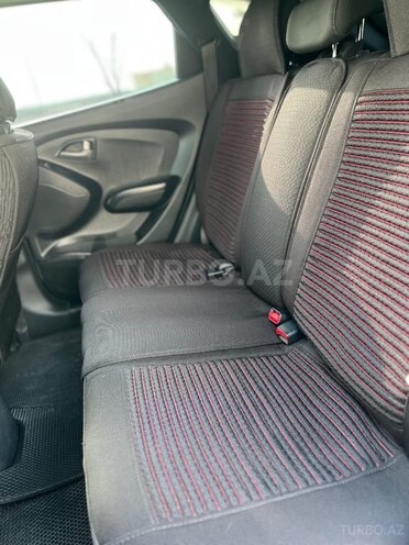Hyundai ix35-9