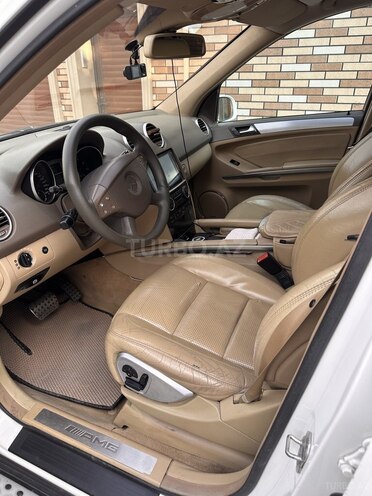 Mercedes ML 63 AMG-7