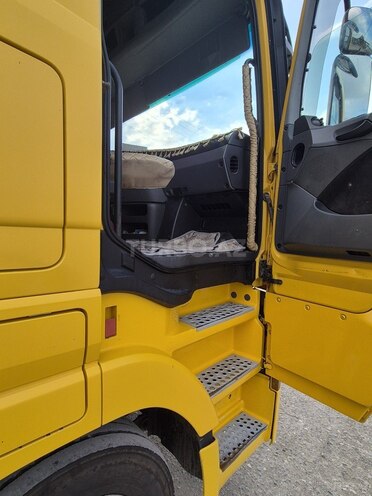 Mercedes Actros 1844-5