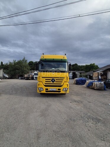 Mercedes Actros 1844-2