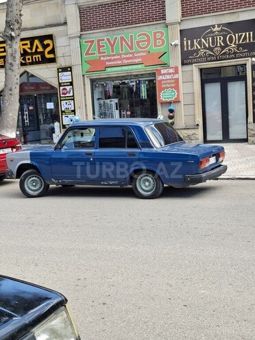 LADA (VAZ) 2107-5