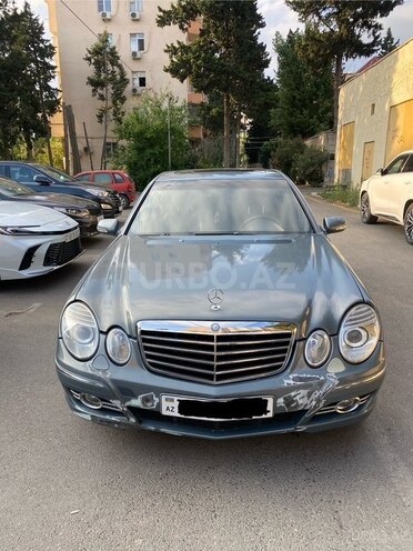 Mercedes E 350-1